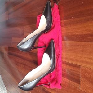 Louboutin black 4"heel